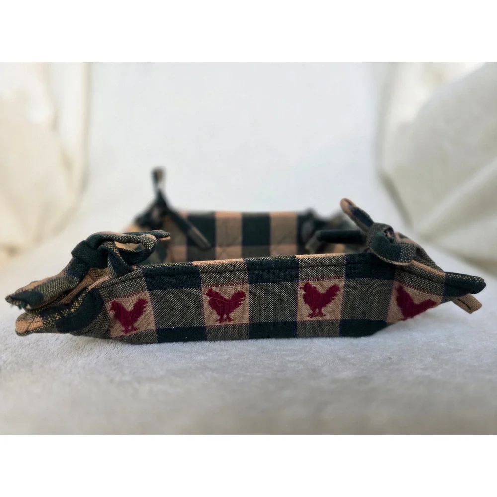 Farmhouse Quilted Fabric Bread Basket Buffalo Check Red Rooster Tie Corner
